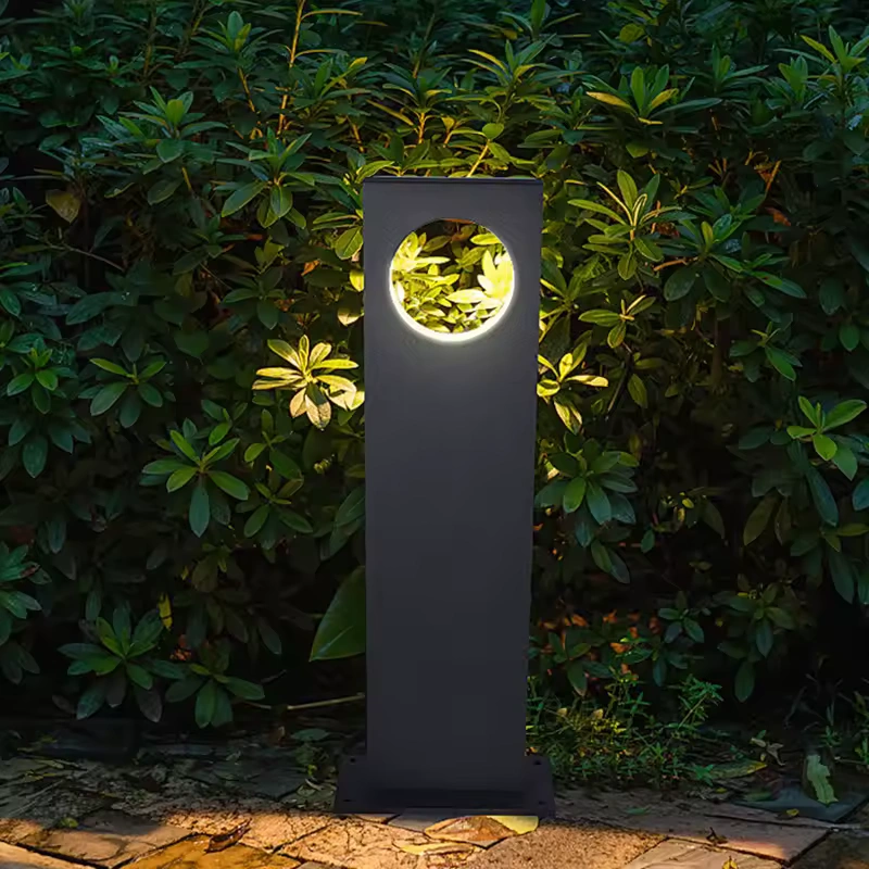 Oświetlenie z duszą – poznaj design lampy LUNARO LUNARO to lampa stojąca o wyjąt